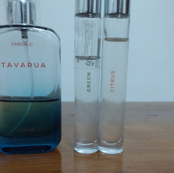 Assorted Perfume Bundle - Picture 9 of 12